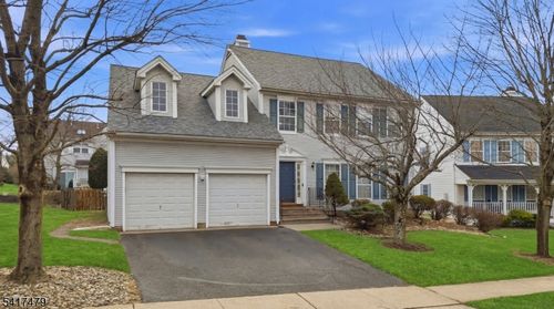 30 Cascades Ter, Branchburg, NJ, 08876-7425 | Card Image