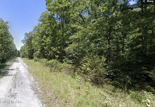 2029 Tres Cir, Crossville, TN, 38572-3567 | Card Image