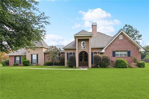 810 Still Ct, Madisonville, LA, 70447-3302 | Card Image