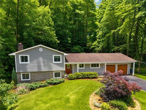 24 Little Spring, Perinton, NY, 14450 | Card Image