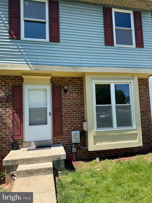 2712 Red Oak Lane, LANHAM, MD, 20706 | Card Image