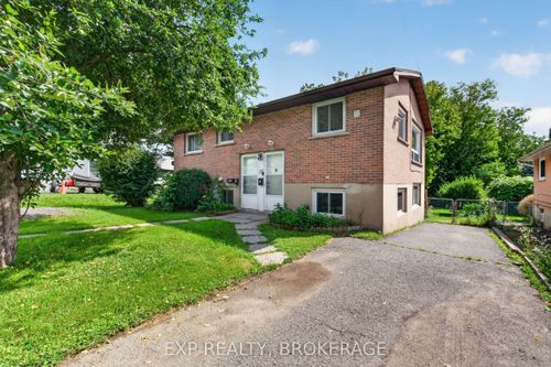 17 Shaw St, Kingston, ON, K7K4Y5 | Card Image