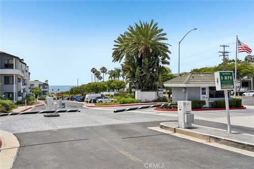 117-240 Via Nice, Newport Beach, CA, 92663-4920 | Card Image
