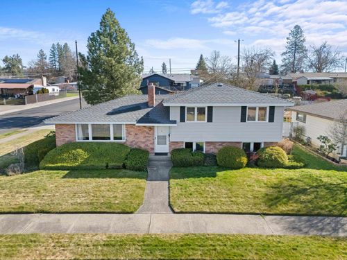 5724 N Fleming St, Spokane, WA, 99205 | Card Image