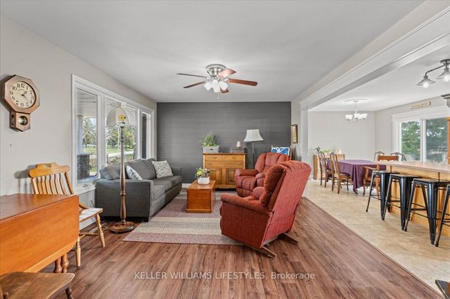 4609 Douglas Line, House other with 4 bedrooms, 2 bathrooms and 5 parking in Town Of Plympton Wyoming ON | Image 10