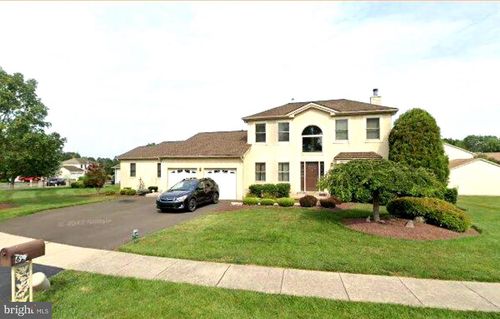 621 Nicole Dr, SOUTHAMPTON, PA, 18966-3639 | Card Image
