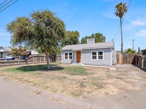 10735 Jackson Street, Armona, CA, 93202 | Card Image