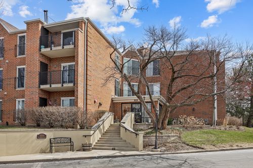 114a-815 Leicester Rd, Elk Grove Village, IL, 60007-7303 | Card Image