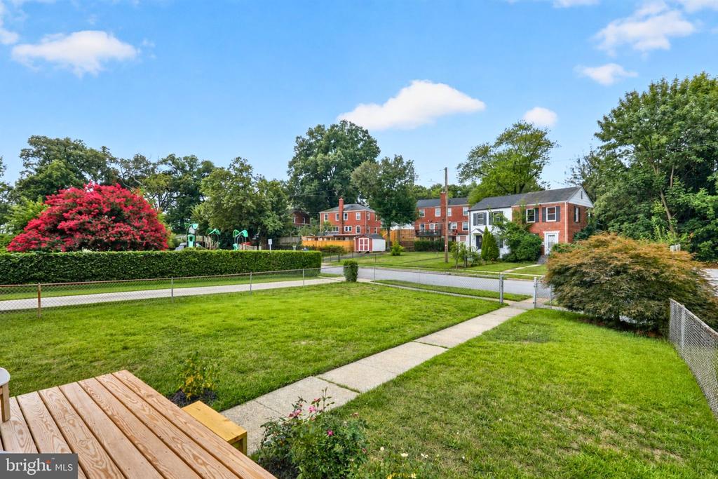 Residential Lease in ALEXANDRIA 5
