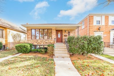 5105 N Rutherford Avenue, House other with 3 bedrooms, 3 bathrooms and null parking in CHICAGO IL | Image 1