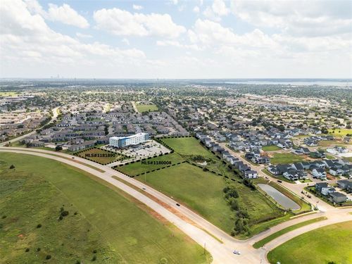 13201 Highland Park Blvd, Oklahoma City, OK, 73120 | Card Image