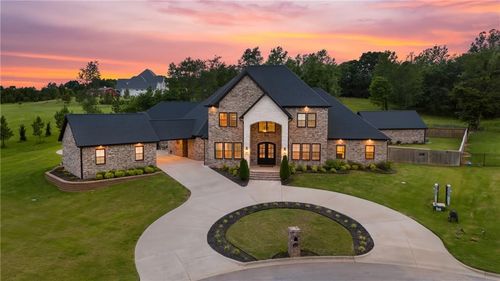 5104 S Haxton Cir, Bentonville, AR, 72713-2072 | Card Image