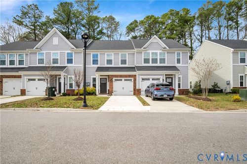 105 Stegg St, Williamsburg, VA, 23185-2515 | Card Image