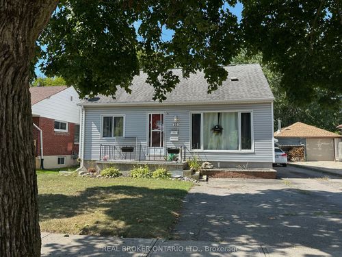 23 Giles St, London, ON, N5Z2V3 | Card Image