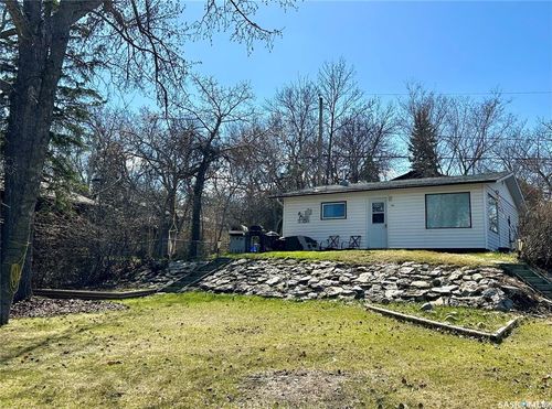602 16th Street E, Buena Vista, SK, S0G4C0 | Card Image
