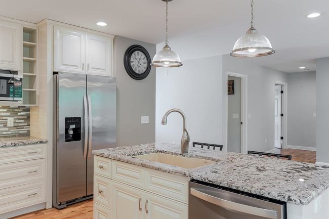 266 Locustdale Loop, House other with 6 bedrooms, 3 bathrooms and null parking in SHENANDOAH VA | Image 16