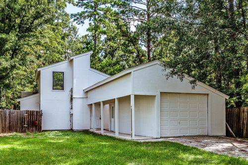 28600 Rantoul Ct, Huntsville, TX, 77320 | Card Image