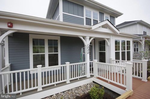 5-1020 Railroad Ave, FALLS CHURCH, VA, 22046-4633 | Card Image