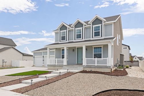 3233 W 2500 N, Clinton, UT, 84015-7143 | Card Image