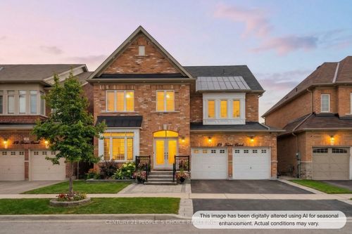 28 Truro Cir, Brampton, ON, L7A4E5 | Card Image
