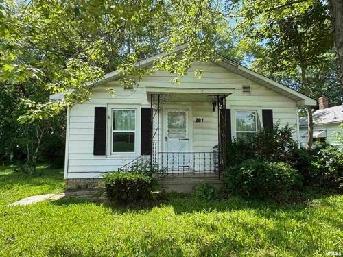 207 S Roosevelt Rd, Elkville, IL, 62932-2527 | Card Image