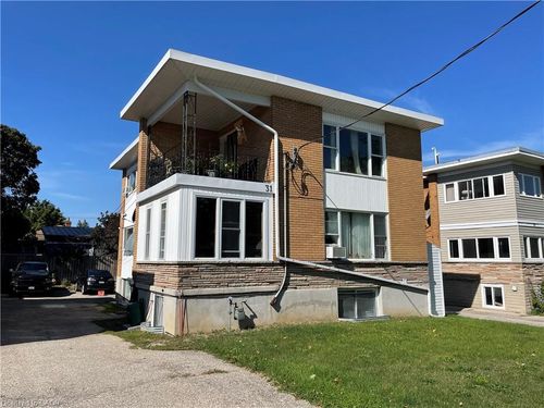 31 Southdale Avenue, Kitchener, ON, N2M3V4 | Card Image