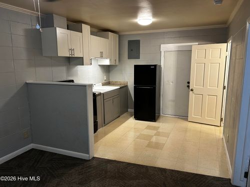 5-111 Morton St, Jacksonville, NC, 28540-6428 | Card Image