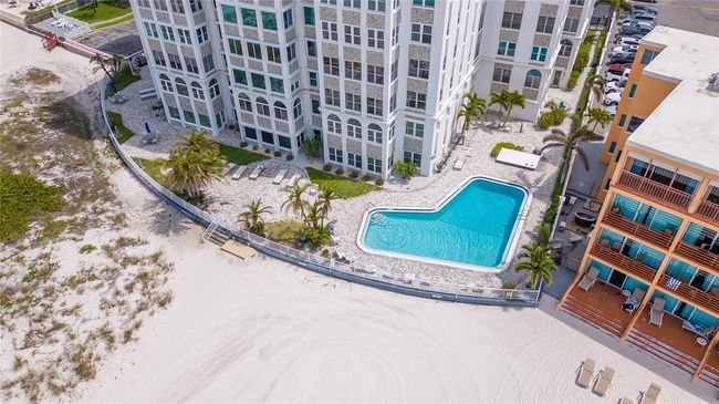 APT-401 - 4950 Gulf Blvd, Condo with 2 bedrooms, 2 bathrooms and null parking in ST PETE BEACH FL | Image 5