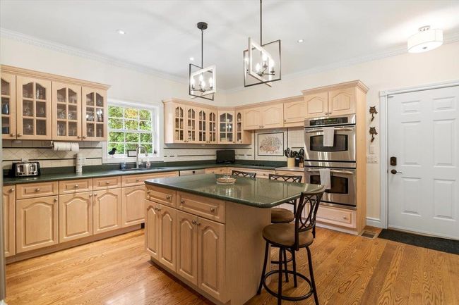 2001 Depot St, House other with 6 bedrooms, 7 bathrooms and null parking in Manchestr Ctr VT | Image 6