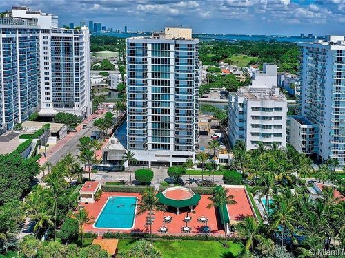 apt-509-2401 Collins Ave, Miami Beach, FL, 33140-4742 | Card Image