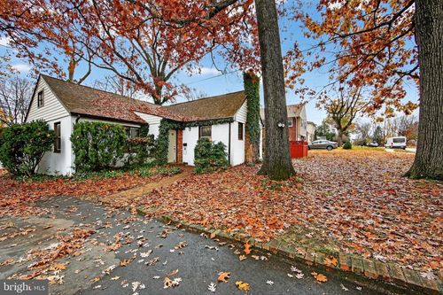 31 Barren Rd, NEWTOWN SQUARE, PA, 19073-4301 | Card Image