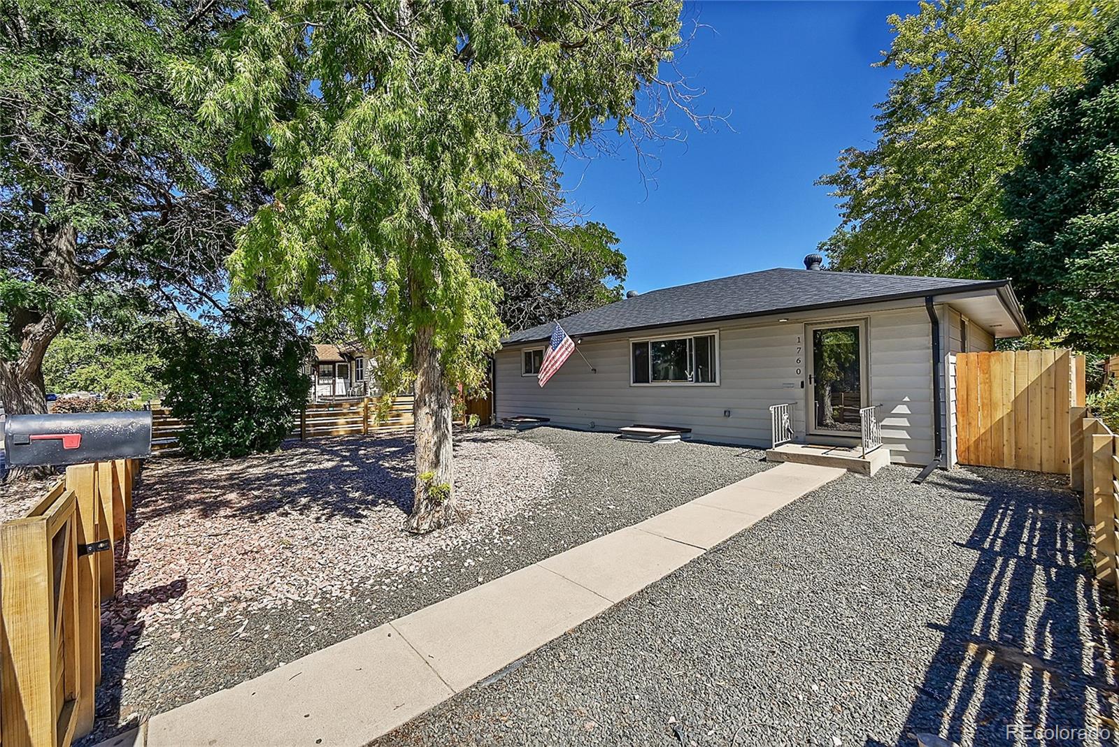 Hanover St, Aurora, CO 80010