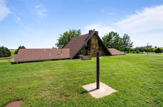 3908 Cr 2800, House other with 3 bedrooms, 3 bathrooms and null parking in Independence KS | Image 25