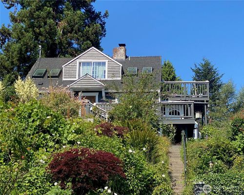 12321 42nd Ave Ne, Seattle, WA, 98125-5802 | Card Image