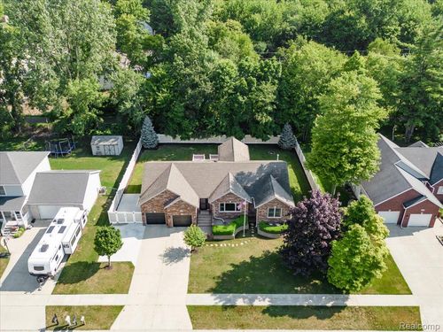 5652 N Lake Dr, Kimball, MI, 48074-4604 | Card Image