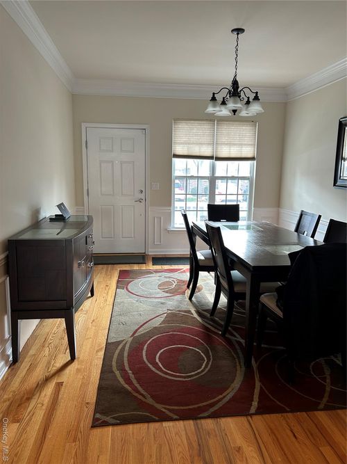 133 Somerset Dr, Massapequa, NY, 11758-3756 | Card Image