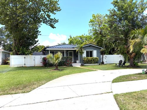 2615 Roosevelt St, Hollywood, FL, 33020-2938 | Card Image