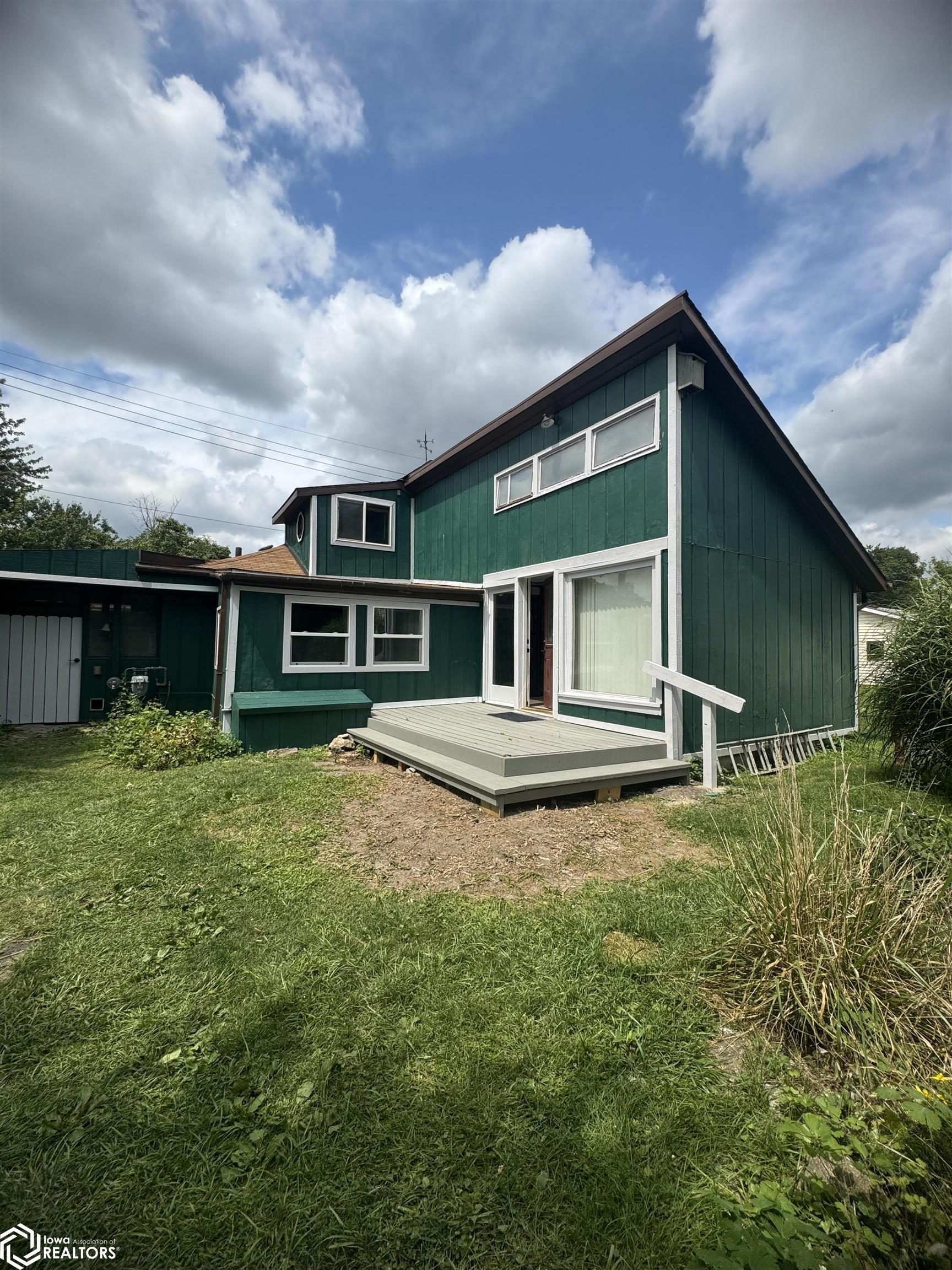 Melrose Ct, Burlington, IA 52601