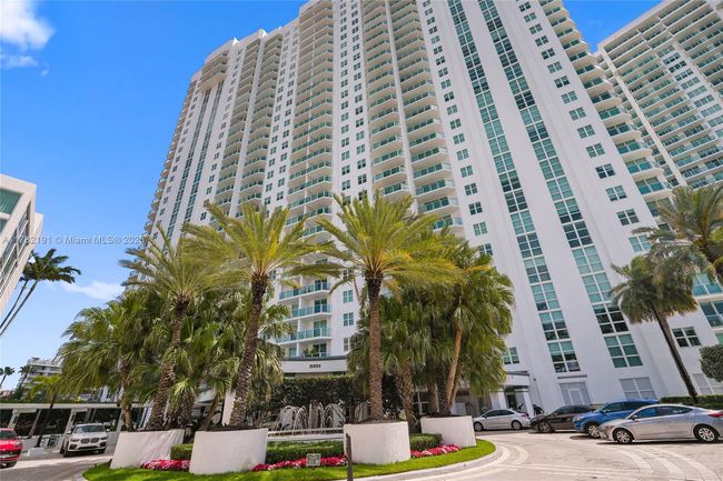 UNIT-2807 - 3301 Ne 183 Rd St, Condo with 3 bedrooms, 4 bathrooms and null parking in Aventura FL | Image 54