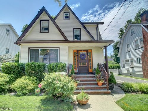 21 Williams St, Maplewood, NJ, 07040-1615 | Card Image
