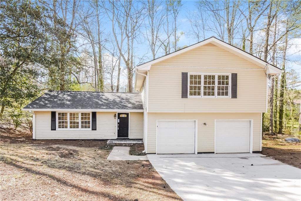 Eberline Ct, Stone Mountain, GA 30083