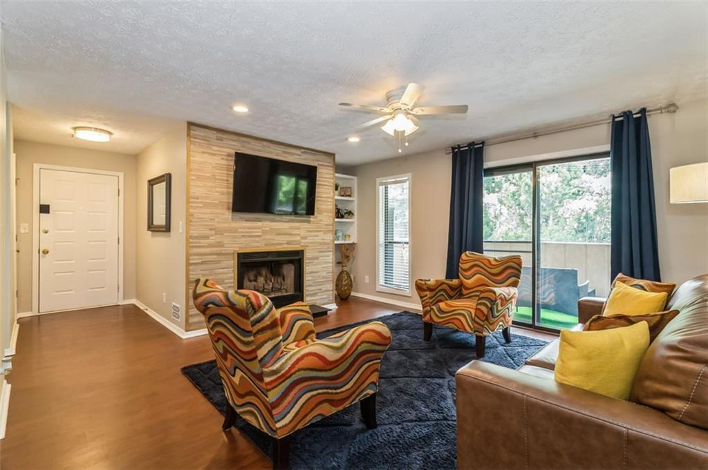 Wynnes Ridge Cir, Marietta, GA 30067