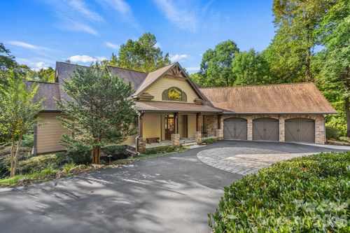 123 Pinnacle Peak Ln, Flat Rock, NC, 28731-8559 | Card Image