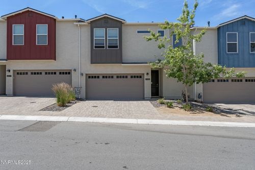 4583 Falcon Rock Ln, Sun Valley, NV, 89433-8371 | Card Image