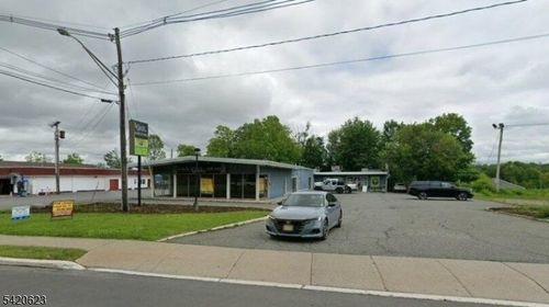 105 Water St, Newton, NJ, 07860-1551 | Card Image