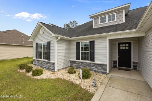 1007 Spot Cir, New Bern, NC, 28562-1203 | Card Image