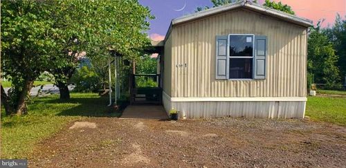 1-118 Old York Rd, NEW CUMBERLAND, PA, 17070-2480 | Card Image