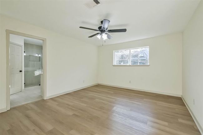 Primary | Image 18