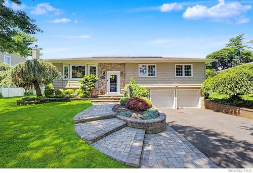 9 Cortland Ave, Jericho, NY, 11753-1505 | Card Image