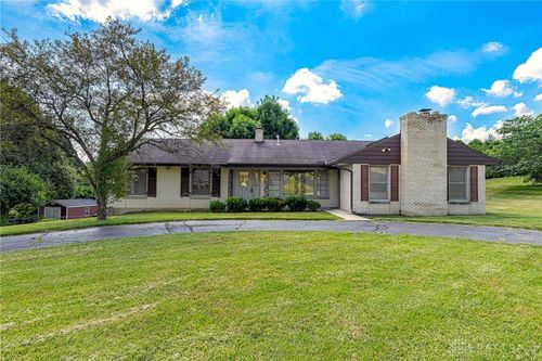 5282 Rahway Ct, Dayton, OH, 45415-1133 | Card Image